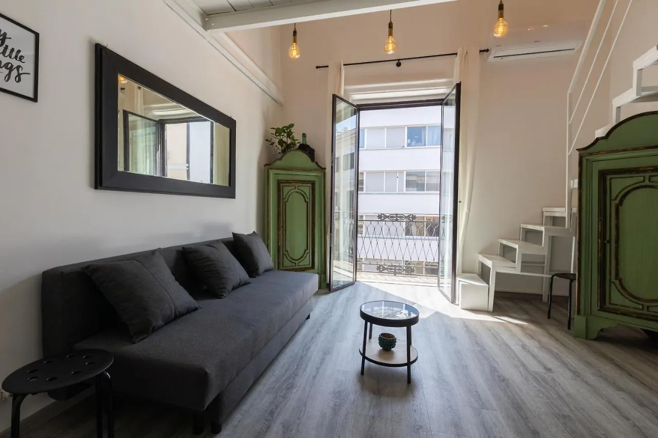 Elly Holiday House Palermo 0*,